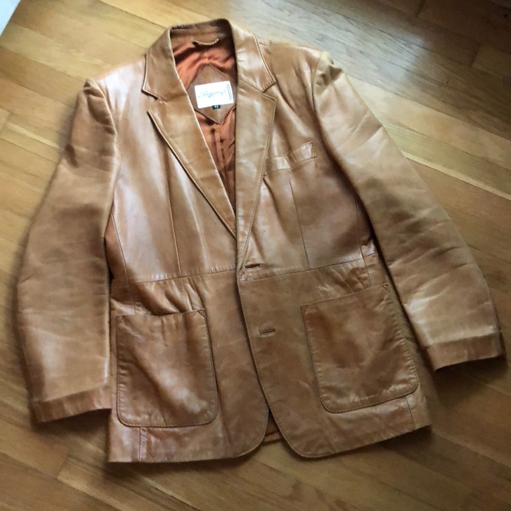 Vintage leather jacket | great for a costume
